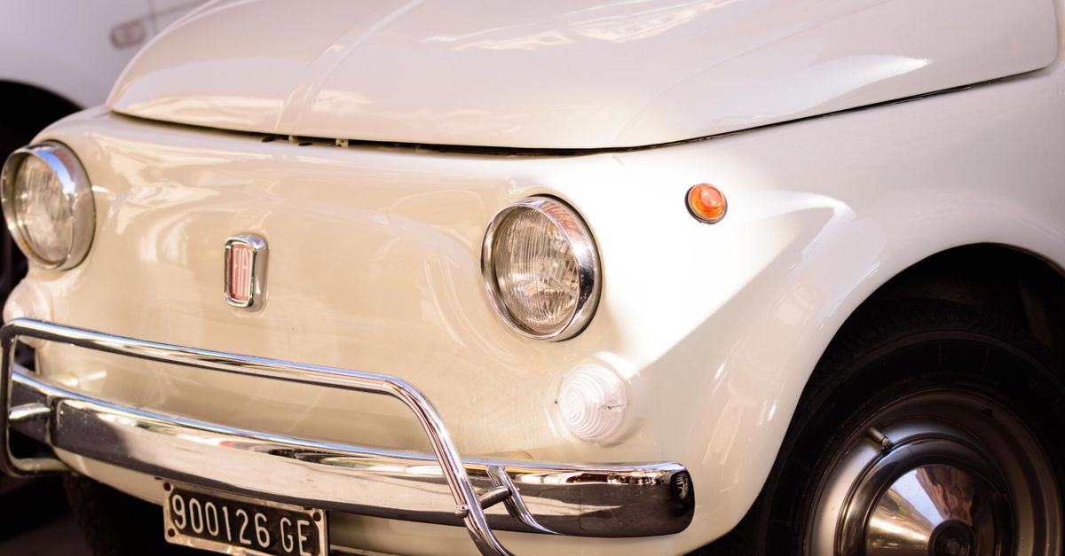 découvrez la fiat topolino, une voiture emblématique qui allie charme rétro et design italien classique. parfaite pour les amateurs d'automobiles vintage.