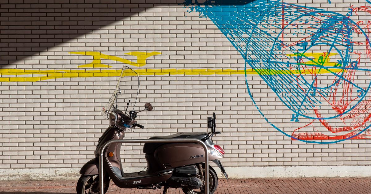 Tout savoir sur le scooter kymco x town 125i et ses atouts 1 découvrez le kymco x town 125i, le scooter urbain alliant performance, confort et design moderne pour vos déplacements quotidiens.